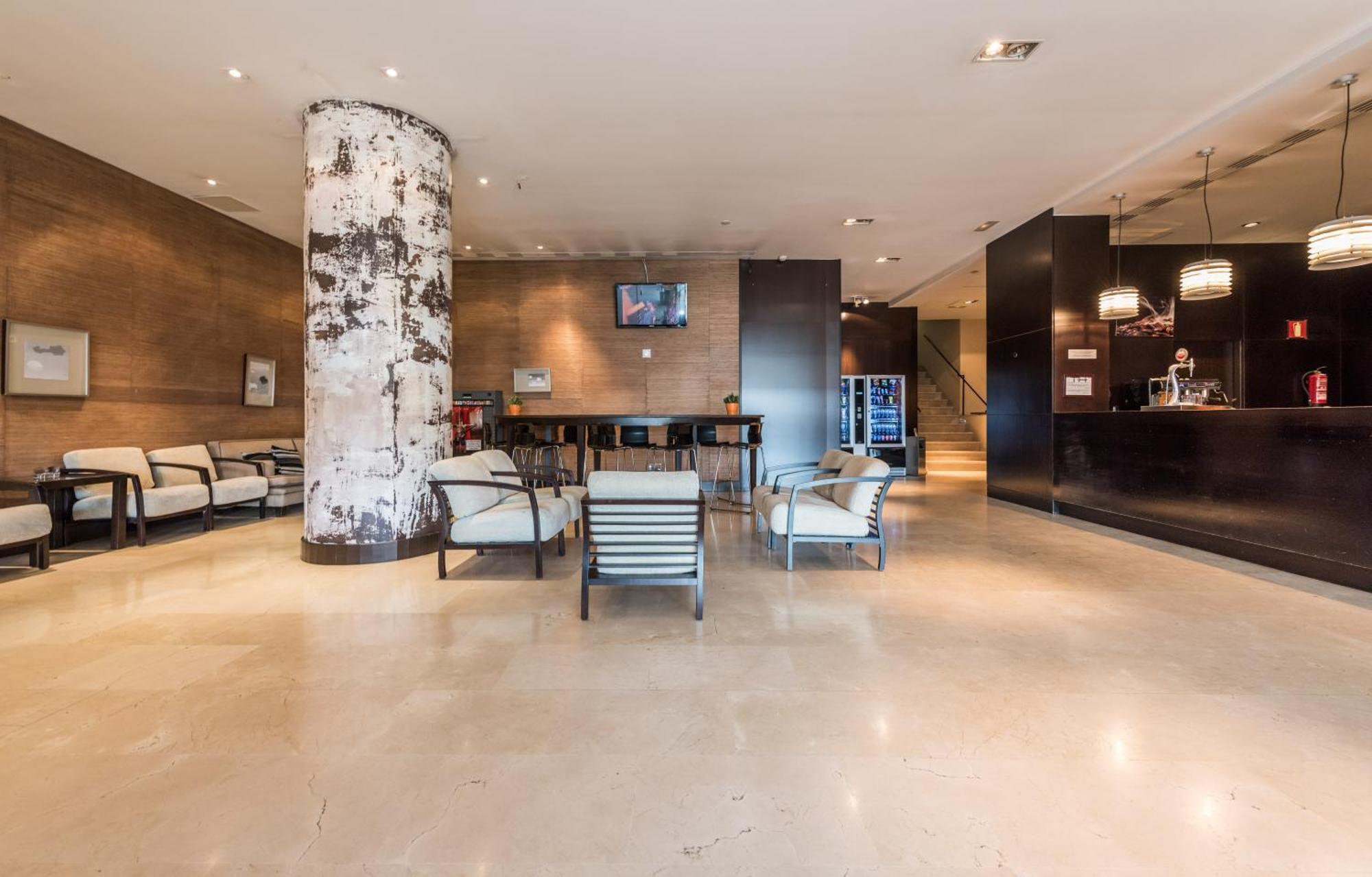 Hotel Mercader — Photos 2